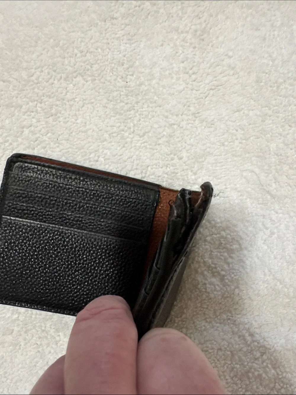 Coach compact bi